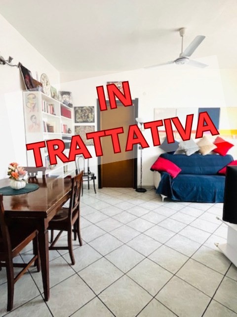 GRAZIOSO E LUMINOSO BILOCALE PARZIALMENTE ARREDATO